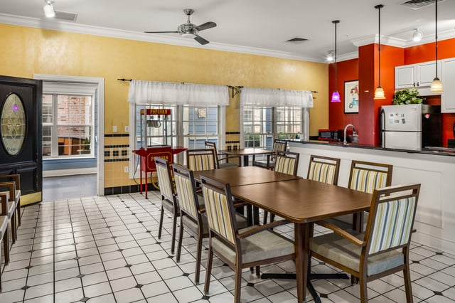 The-Havens-and-the-Laurels-Stone-Oak-067